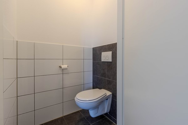 Medium property photo - Halverwege 7, 2402 NK Alphen aan den Rijn